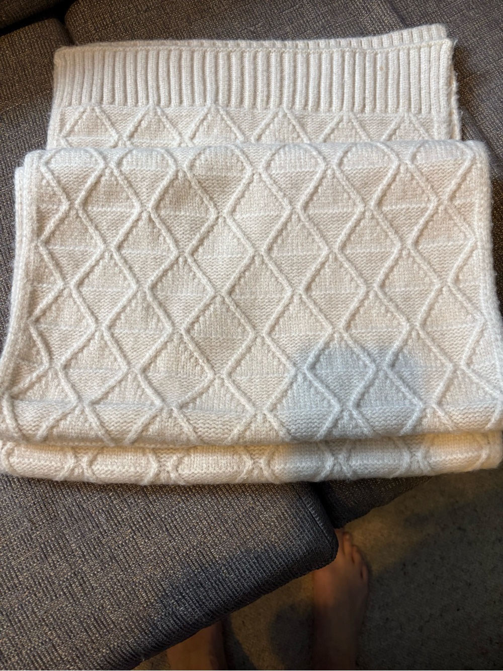 Love and Lore Cream Diamond-Textured cozy scarf!